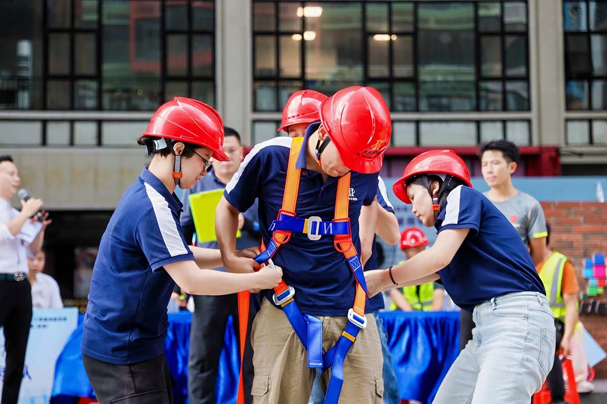 MH8_1712-opq3753715112(1)